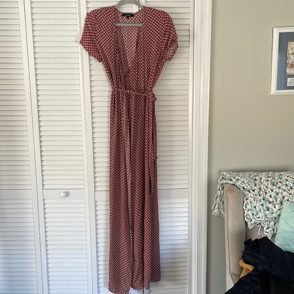 Vici - Olivaceous Wrap Dress - Maroon- size Medium - New, never worn